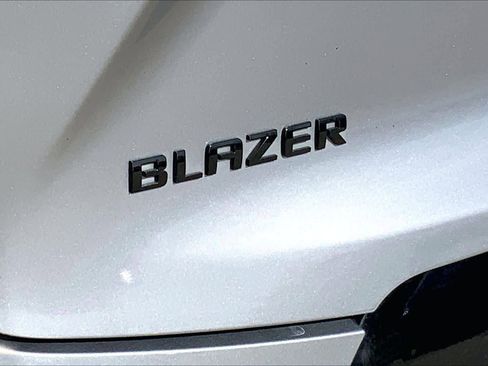 Used 2023 Chevrolet Blazer RS w/ Driver Confidence II Package image 10