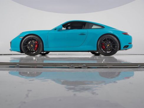 Used 2018 Porsche 911 Carrera S RWD image 9
