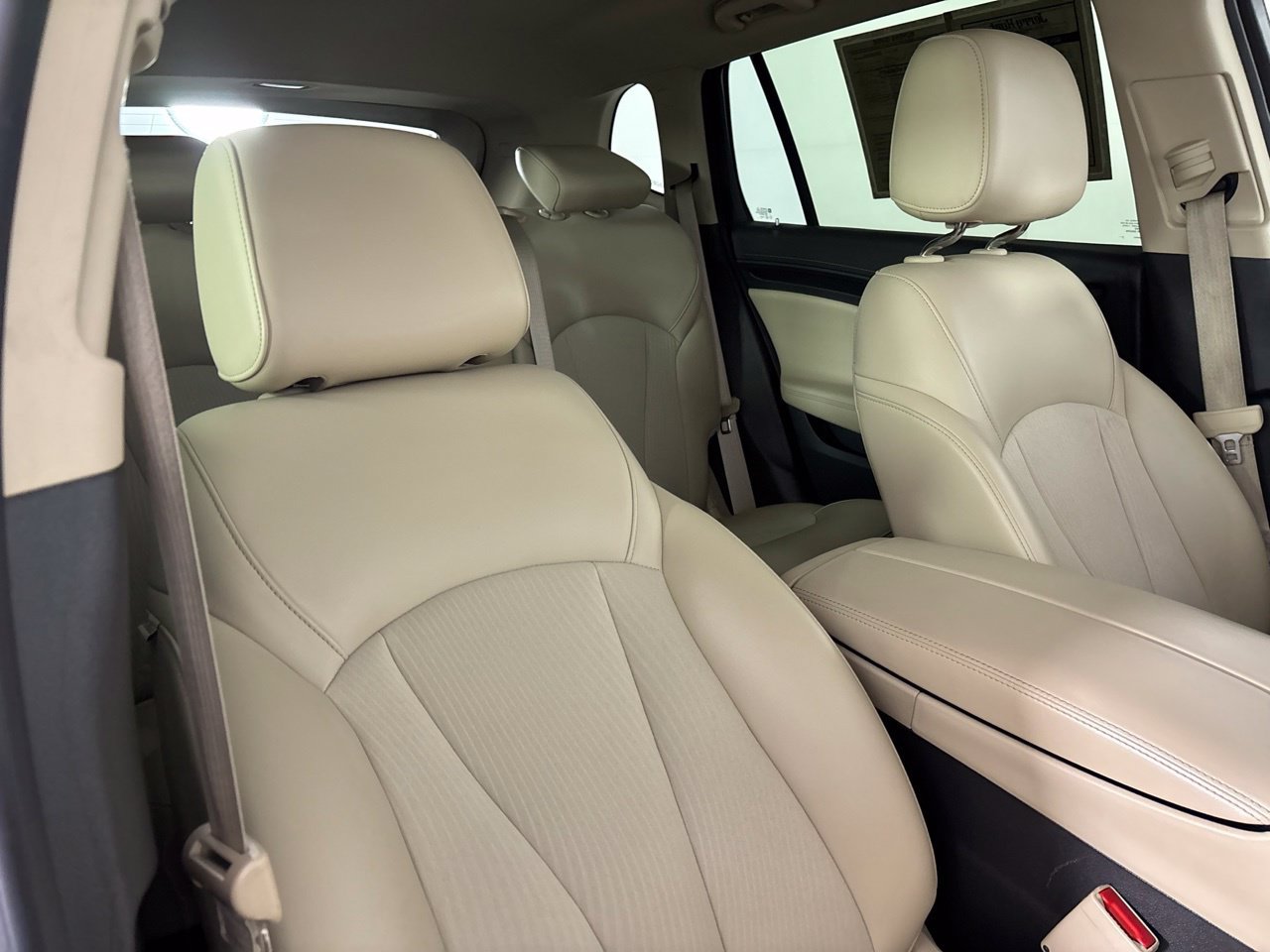 Used 2017 Buick Envision Preferred FWD image 26