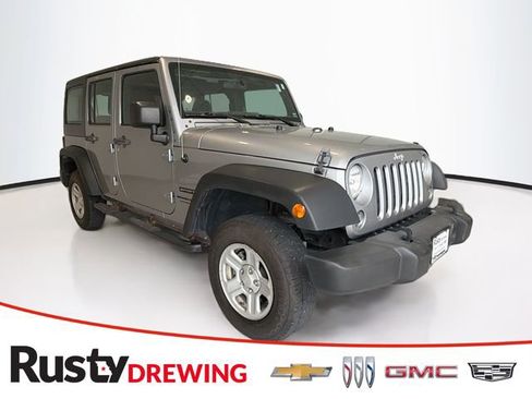 Used 2018 Jeep Wrangler Unlimited Sport w/ Connectivity Group AWD/4WD image 1