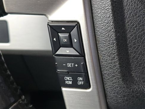 Used 2012 Ford F150 Platinum image 20