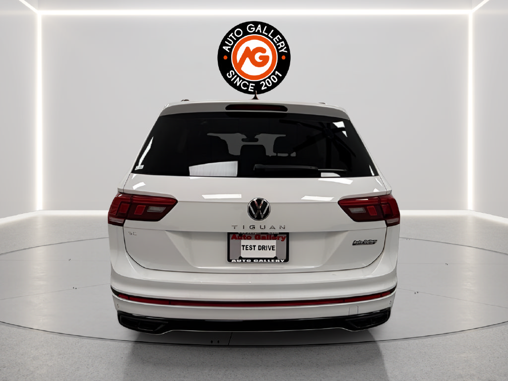 Used 2023 Volkswagen Tiguan SE R-Line FWD image 4