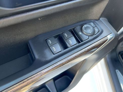 Used 2021 GMC Sierra 1500 Elevation image 21