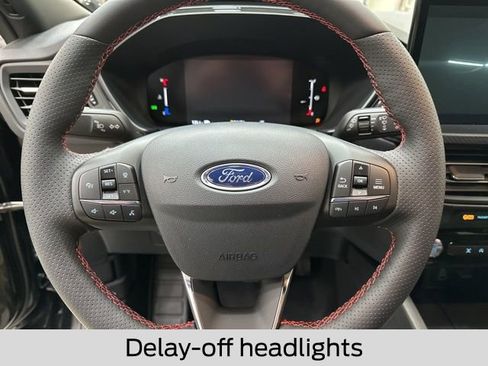 New 2025 Ford Escape ST-Line w/ Tech Pack #1 image 17