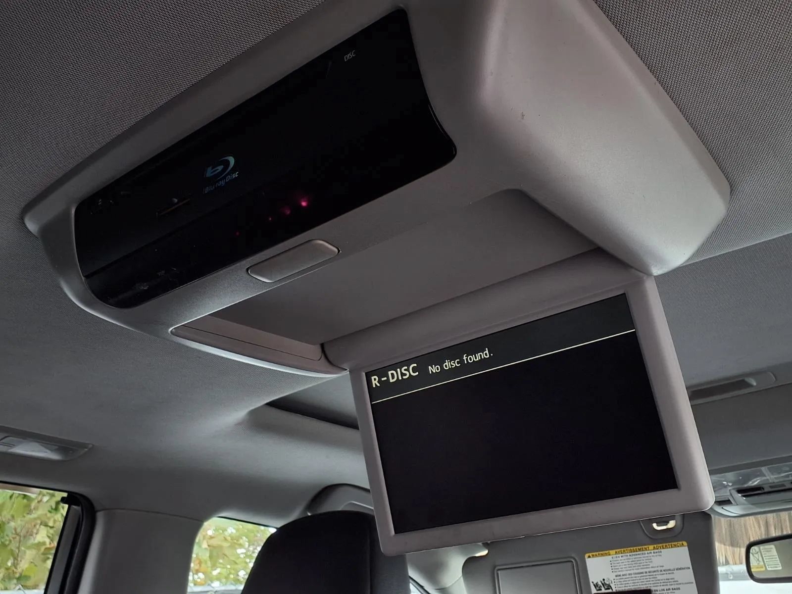 Used 2014 Toyota Highlander XLE FWD image 13