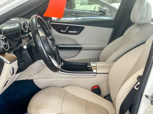 Used 2023 Mercedes-Benz C 300 Sedan image 17
