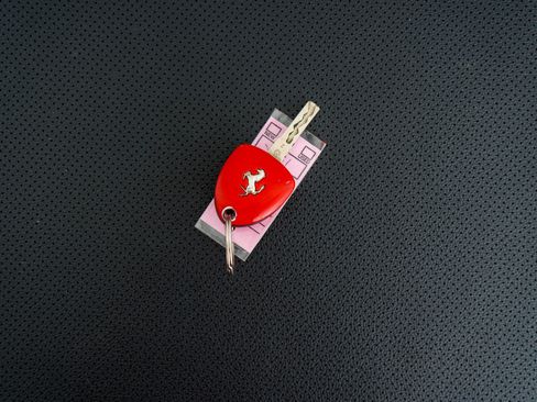 Used 2015 Ferrari California T image 21