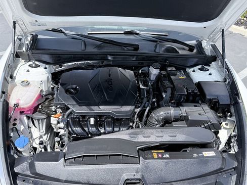 Used 2022 Hyundai Sonata SEL FWD image 16
