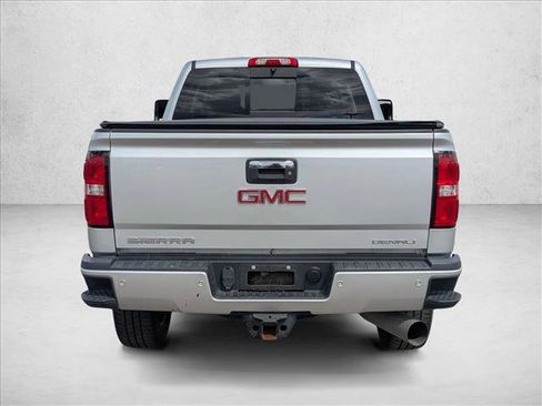 Used 2019 GMC Sierra 2500 Denali w/ Duramax Plus Package image 6