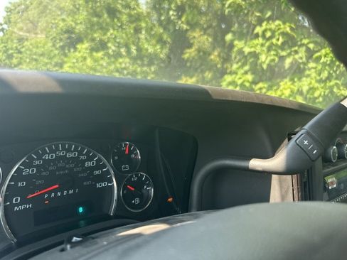 New 2025 Chevrolet Express 3500 w/ Power Convenience Package image 38