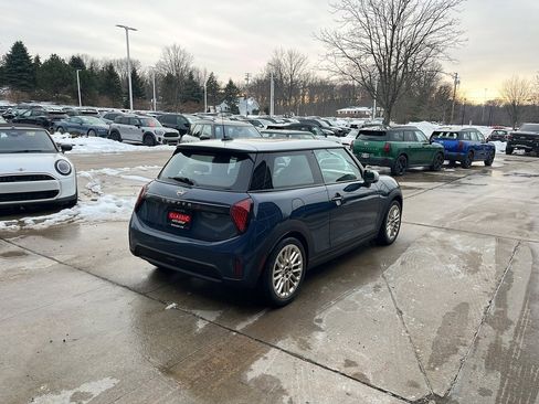 New 2026 MINI Cooper S image 3