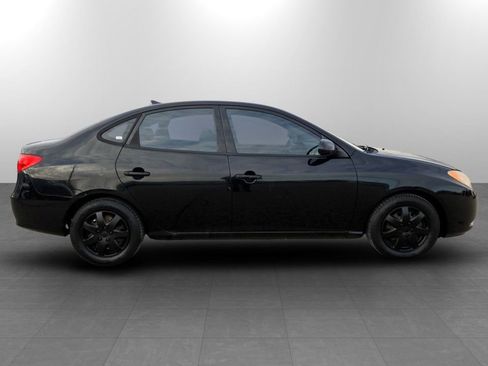 Used 2010 Hyundai Elantra GLS image 5