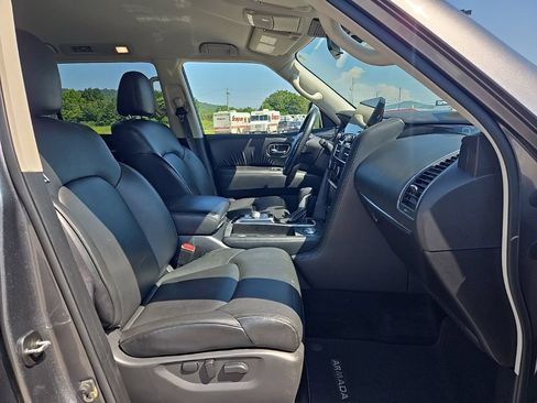 Used 2022 Nissan Armada SV RWD image 22