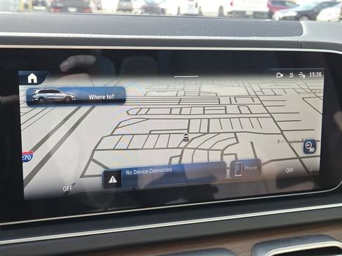 Used 2024 Mercedes-Benz GLS 450 4MATIC image 4