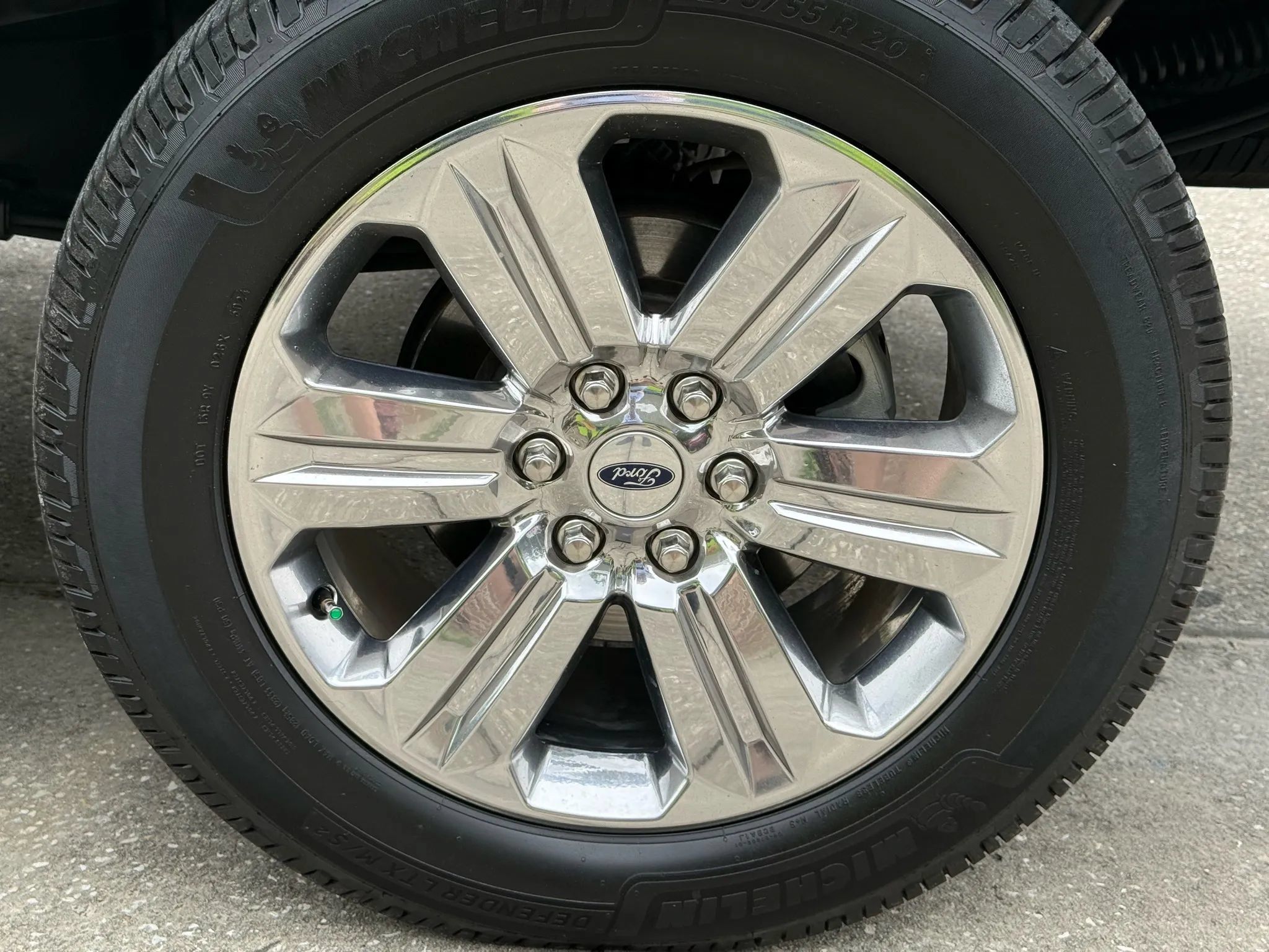 Used 2020 Ford F150 XLT w/ Equipment Group 302A Luxury RWD image 11