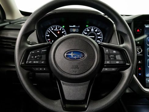Used 2025 Subaru Crosstrek 2.0i Premium image 18