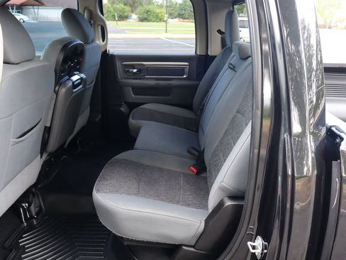 Used 2019 RAM 1500 Big Horn AWD/4WD image 20