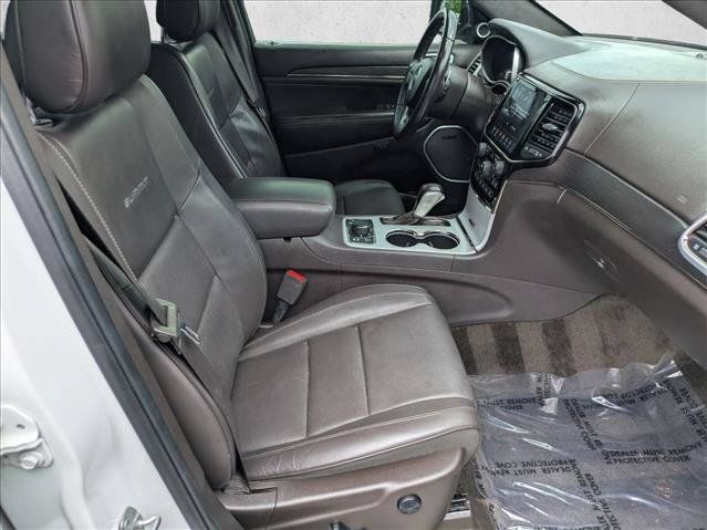 Used 2019 Jeep Grand Cherokee Summit w/ Platinum Series Group AWD/4WD image 21