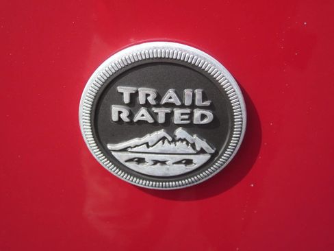 Used 2010 Jeep Wrangler Unlimited Sport AWD/4WD image 32