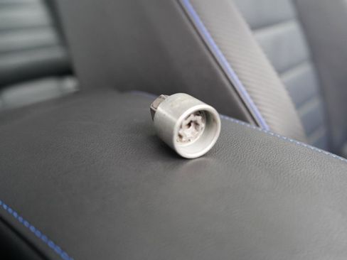 Used 2023 Volkswagen Golf R image 71