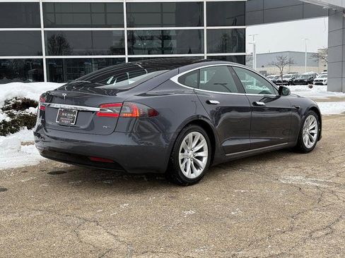 Used 2018 Tesla Model S 75D image 3