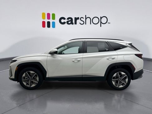 Used 2025 Hyundai Tucson SEL AWD/4WD image 2