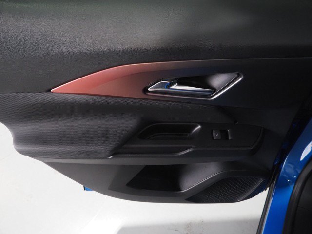 Used 2024 Chevrolet Equinox EV FWD RS w/2RS image 60
