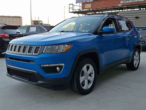 Used 2019 Jeep Compass Latitude image 6