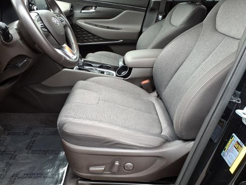 Used 2019 Hyundai Santa Fe SEL image 13