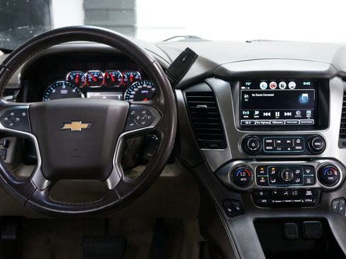 Used 2020 Chevrolet Suburban LT w/ Max Trailering Package image 9