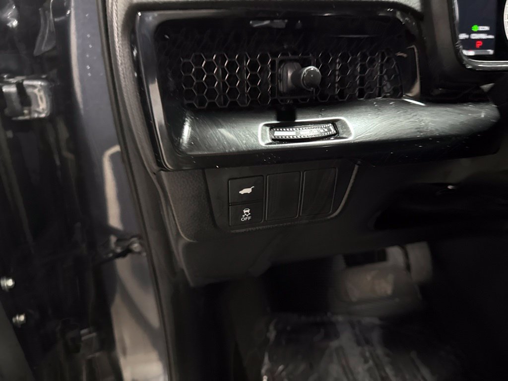 Used 2025 Honda CR-V EX-L image 21