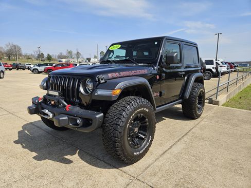 Used 2020 Jeep Wrangler Rubicon image 2