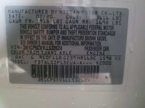 Used 2020 Nissan Kicks SV image 33