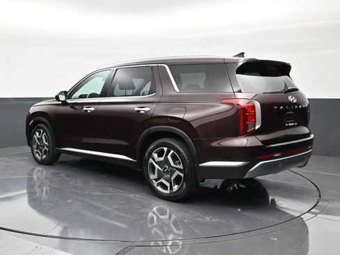 Used 2023 Hyundai Palisade SEL image 3