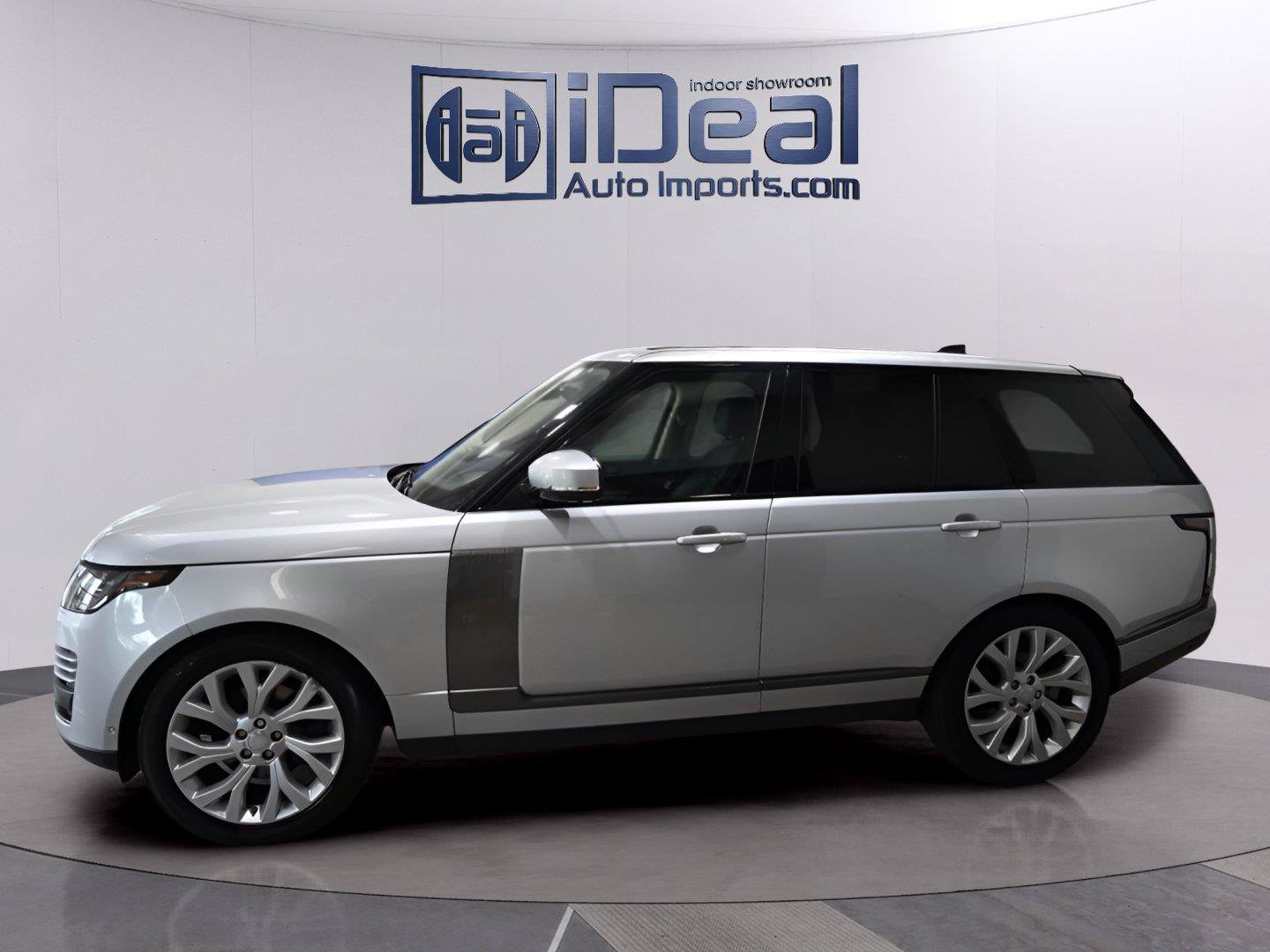 Used 2019 Land Rover Range Rover HSE AWD/4WD image 2