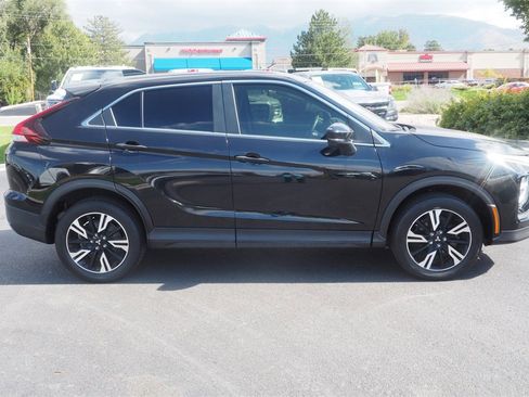 Used 2023 Mitsubishi Eclipse Cross SE image 4