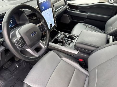 Used 2023 Ford F150 Lightning Lariat image 9