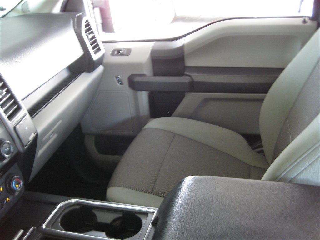 Used 2016 Ford F150 XL w/ Equipment Group 101A Mid RWD image 22