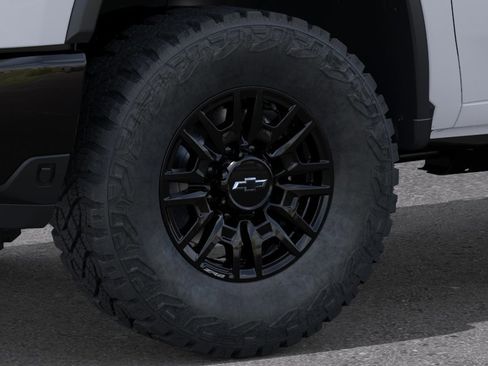 New 2026 Chevrolet Silverado 2500 ZR2 AWD/4WD image 10