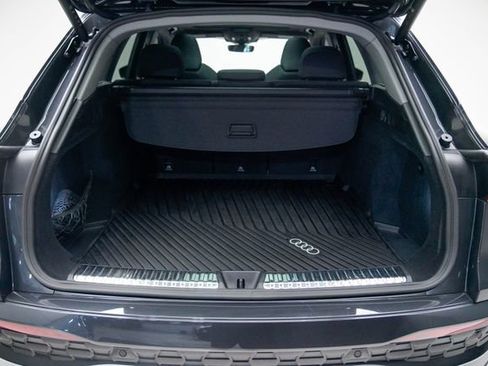 Used 2025 Audi Q5 Premium Plus AWD/4WD image 8
