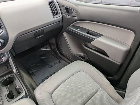 Used 2018 Chevrolet Colorado W/T w/ WT Convenience Package image 17