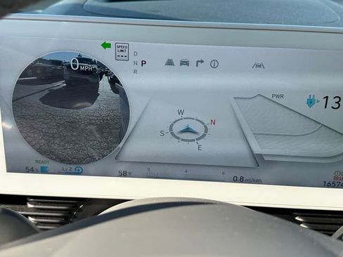 Used 2024 Hyundai Ioniq 5 Limited image 33