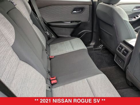 Certified 2021 Nissan Rogue SV image 35