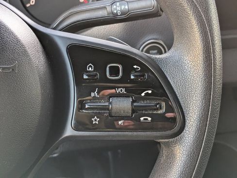 Used 2020 Mercedes-Benz Sprinter 2500 image 18