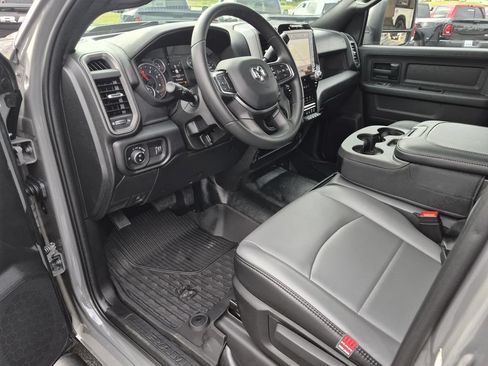 New 2027 RAM 3500 Tradesman AWD/4WD image 17