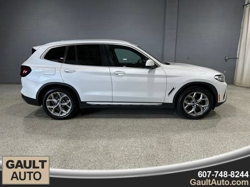 Used 2024 BMW X3 xDrive30i AWD/4WD image 2