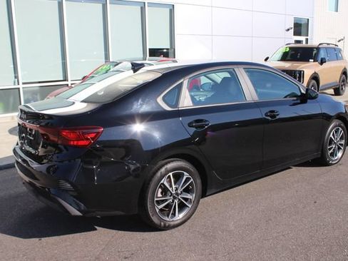 Used 2023 Kia Forte LXS FWD image 27