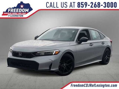 Used 2025 Honda Civic Sport image 1