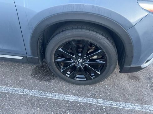 Used 2023 MAZDA CX-9 Carbon Edition image 4