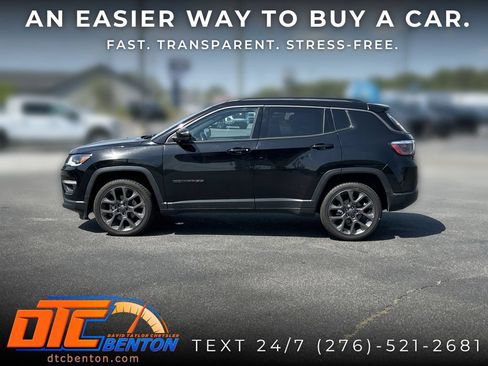 Used 2020 Jeep Compass High Altitude AWD/4WD image 3